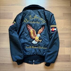 Vintage 1980's Timber King US Army Infantry Chain Stitched Bomber Jacket Sz M